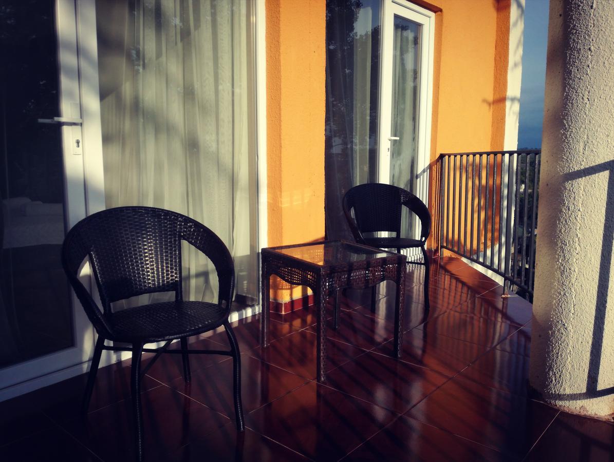Studio Apartment With Great View Ureki Bagian luar foto