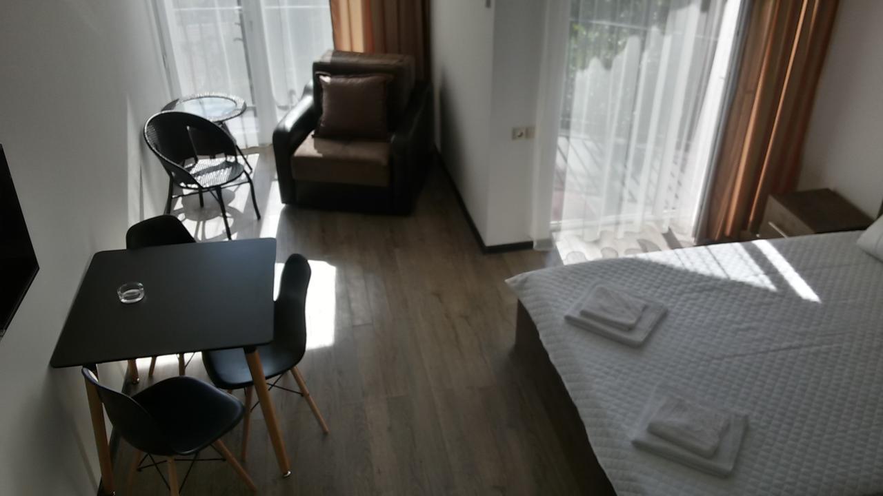 Studio Apartment With Great View Ureki Bagian luar foto