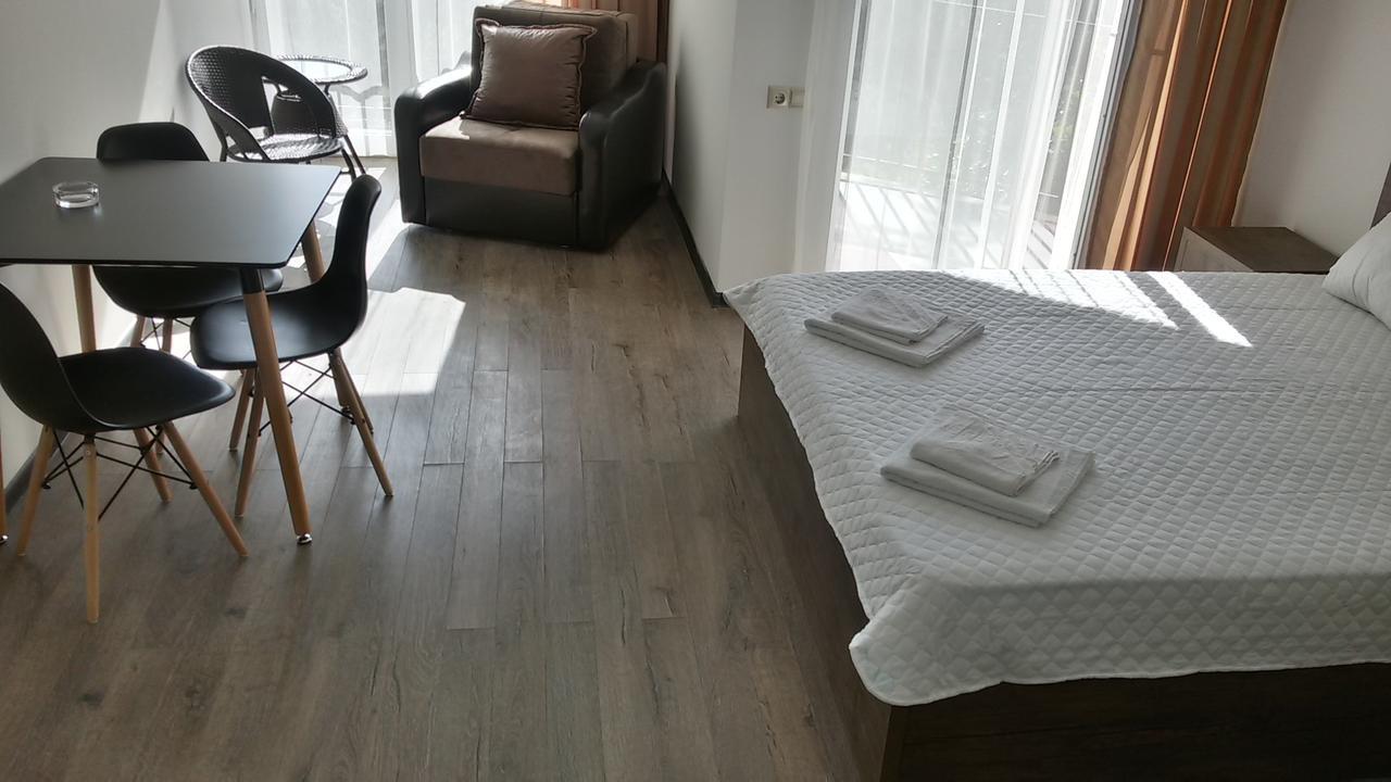 Studio Apartment With Great View Ureki Bagian luar foto